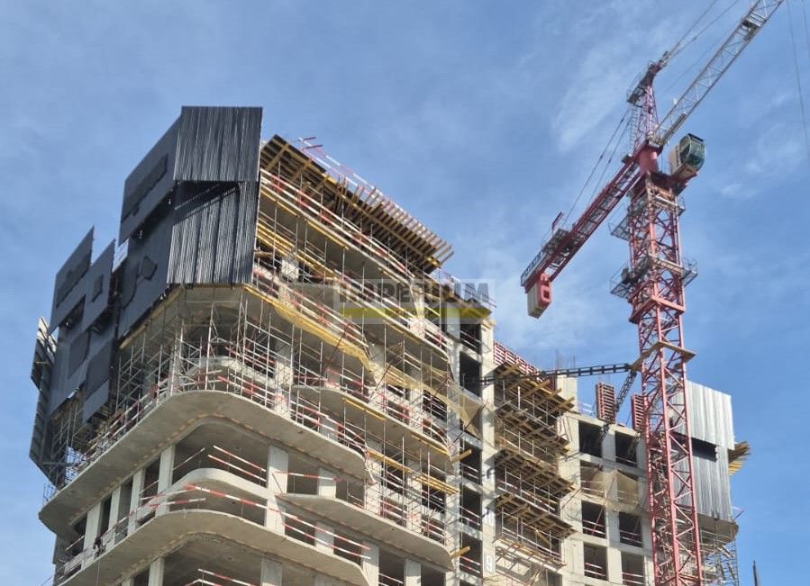 King and Sons (Кинг энд Санc): Июнь 2025