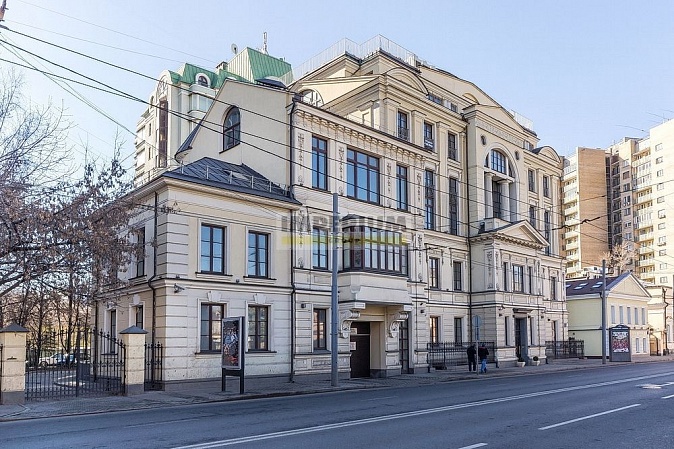 Большая Никитская 45
