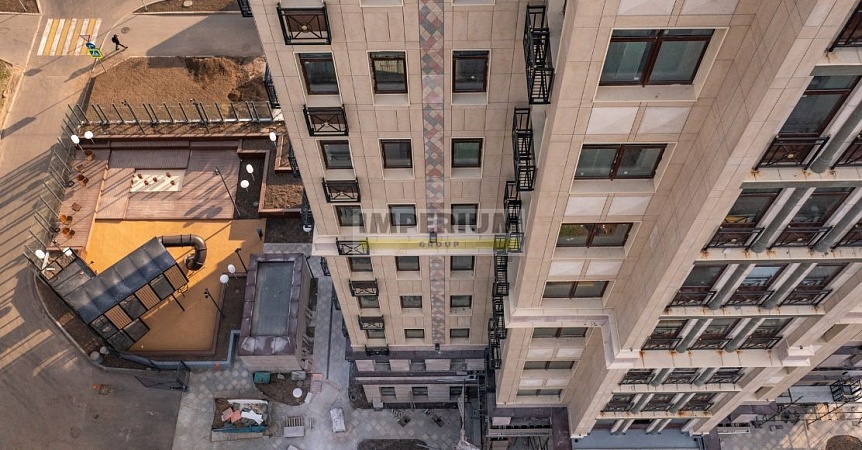 Счастье на Ломоносовском