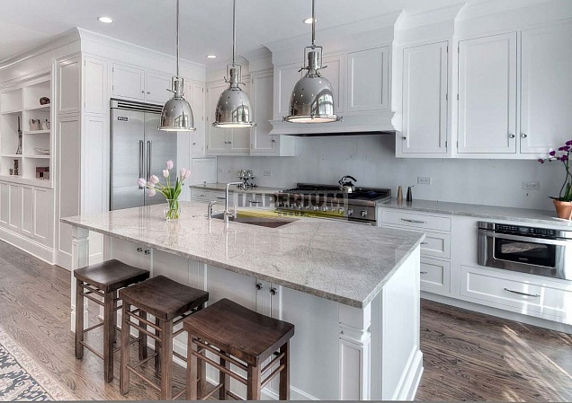 Lion Gate (Лайон Гейт)