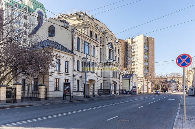 Большая Никитская 45
