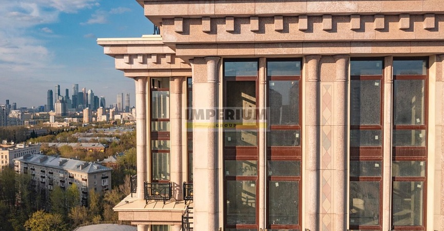 Счастье на Ломоносовском