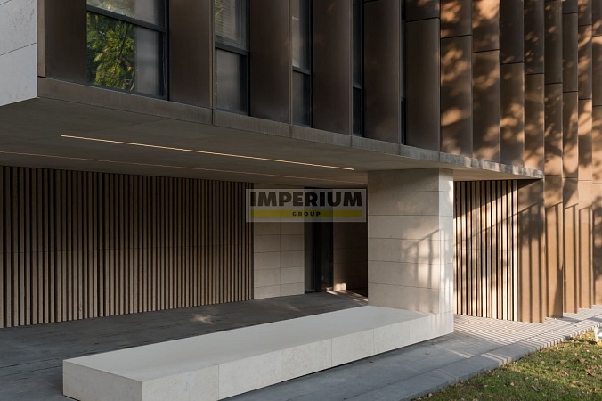 CHEKHOV (Чехов)