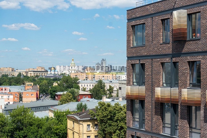 Level Павелецкая