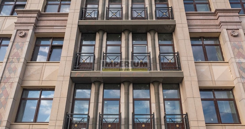 Счастье на Ломоносовском